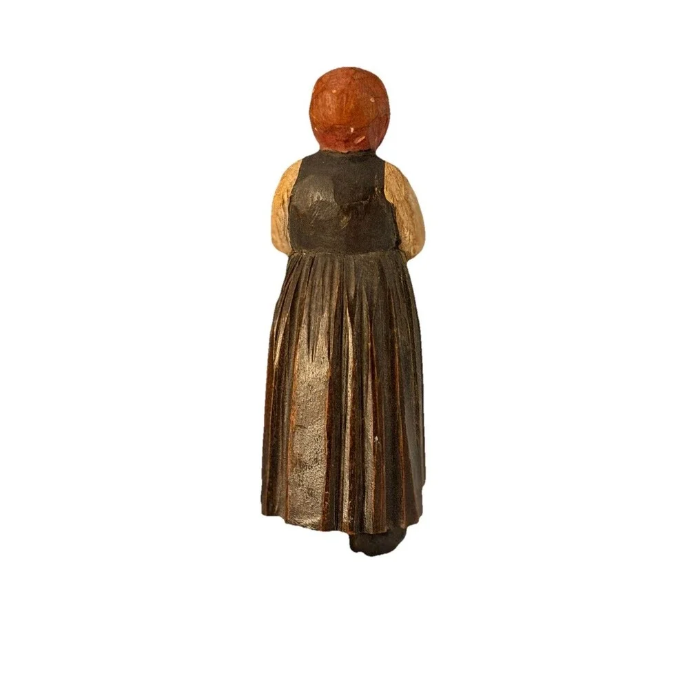 Vtg Hand Carved Wood Figurine Alpine Peasant Woman Folk Art ANRI Huggler Style